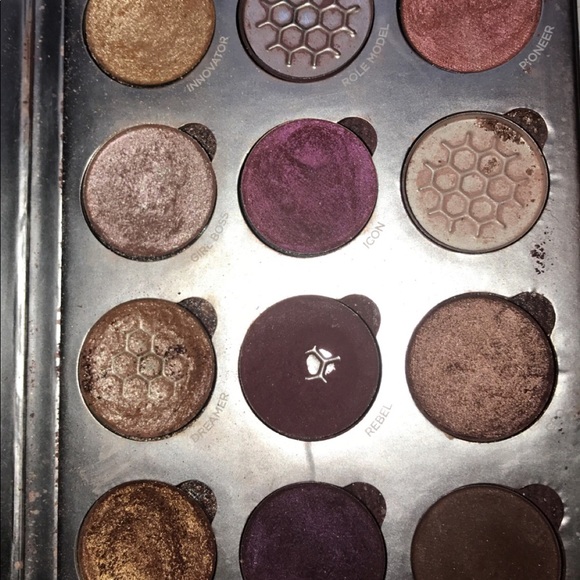 Pallets - Picture 4 of 6